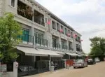 บ้านกลางเมือง เออร์บาเนี่ยน ลาดพร้าว 71